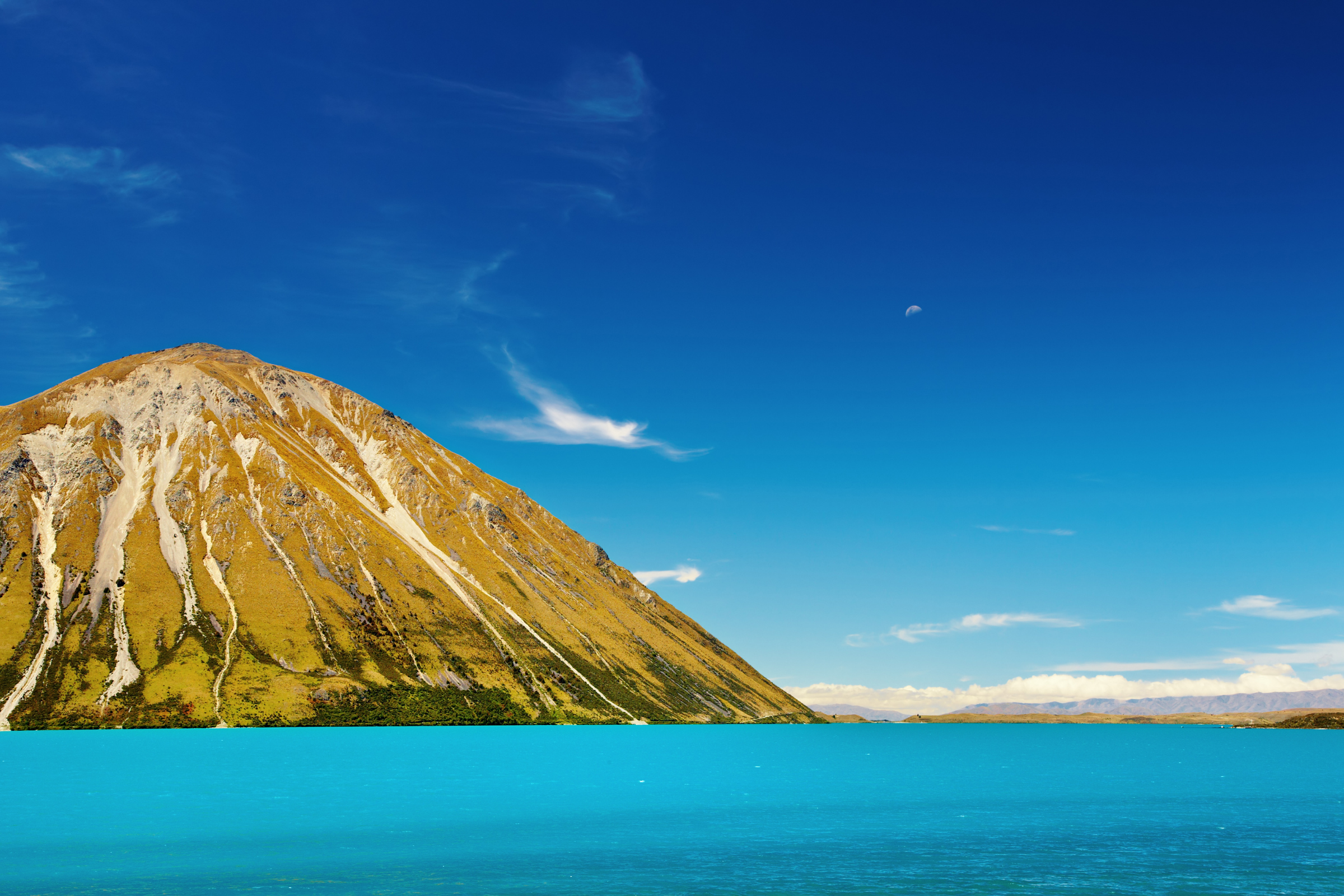 lake ohau.webp
